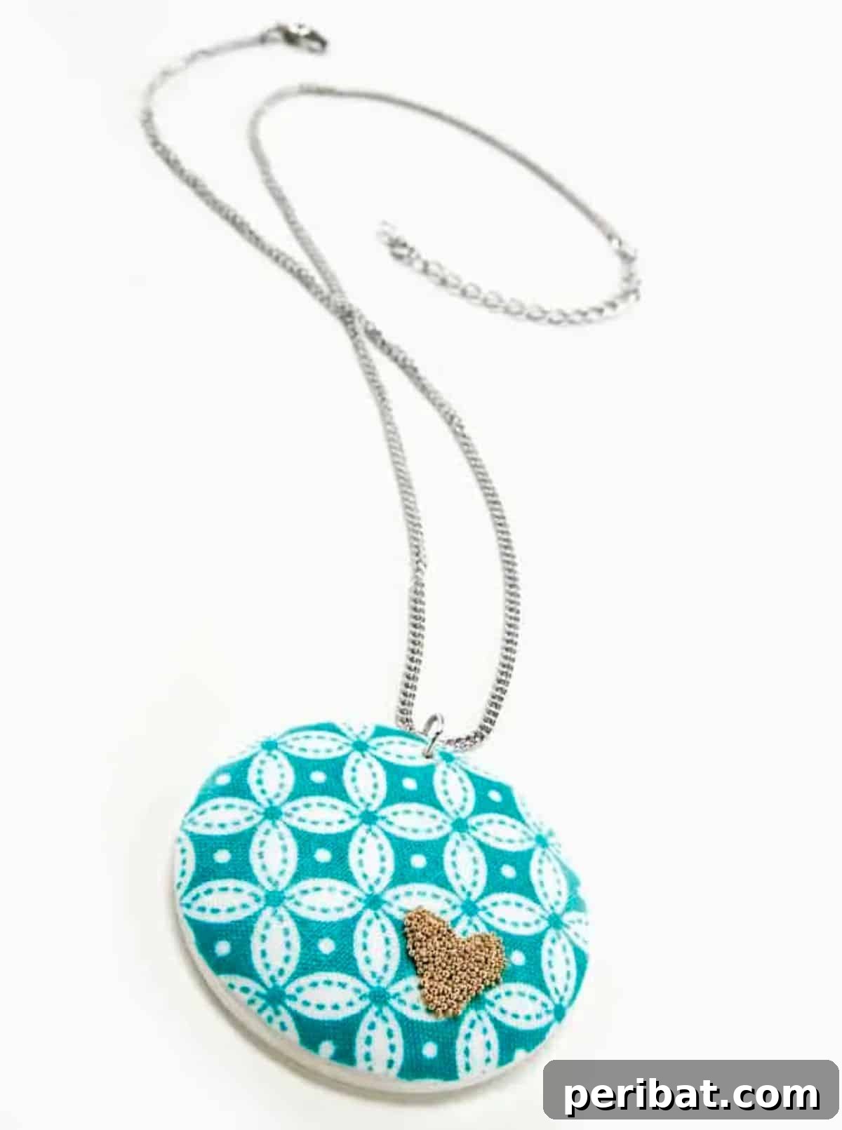 Simple Gold Beaded Heart Necklace