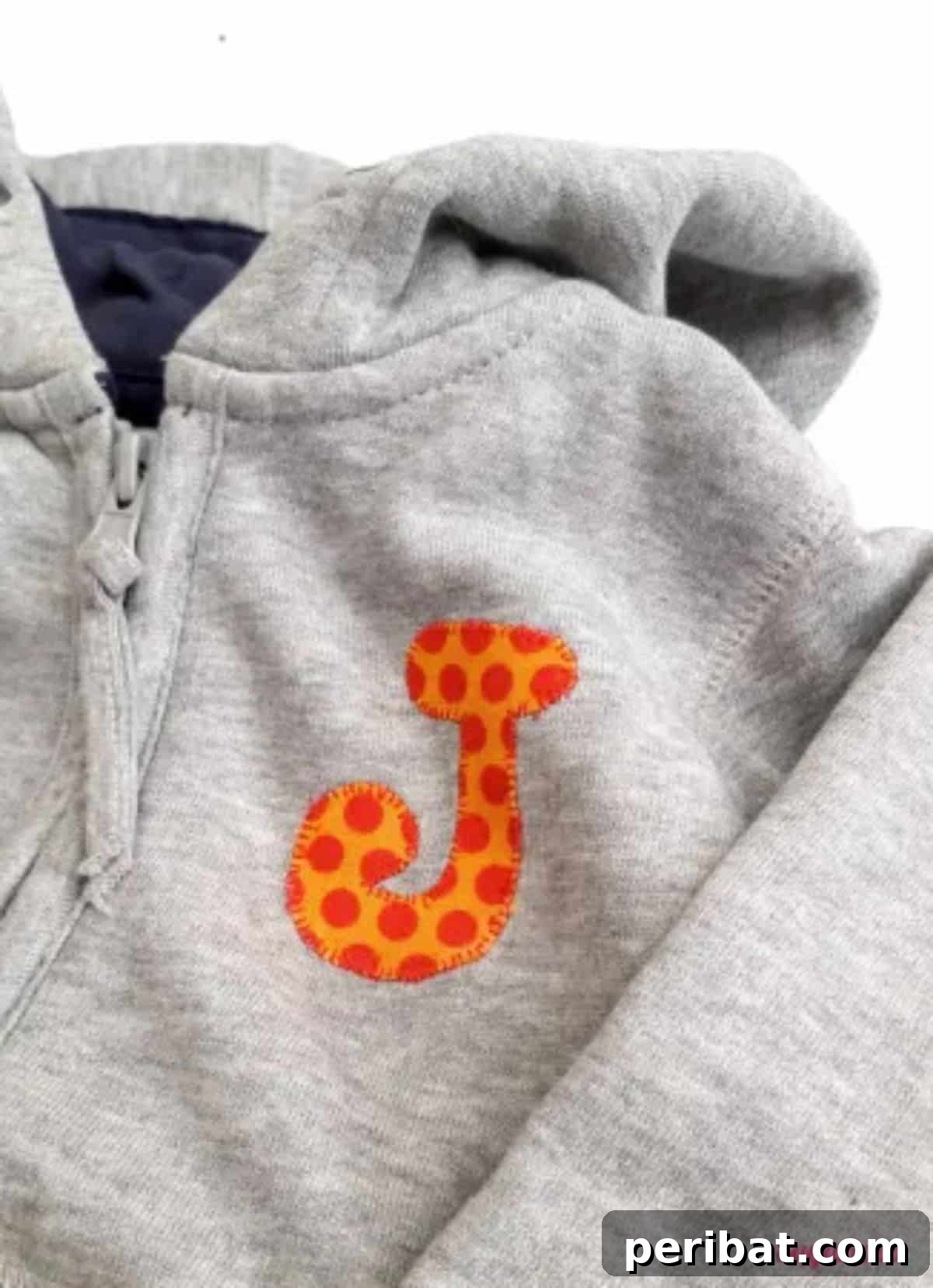 Unleash Your Creativity 50 Personalized DIY Gifts 18 DIY Fabric Appliquéd Monogram Letters