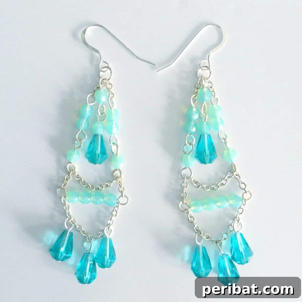 Stunning & Simple: 50 Creative Earring Projects 22 DIY Chandelier Earrings