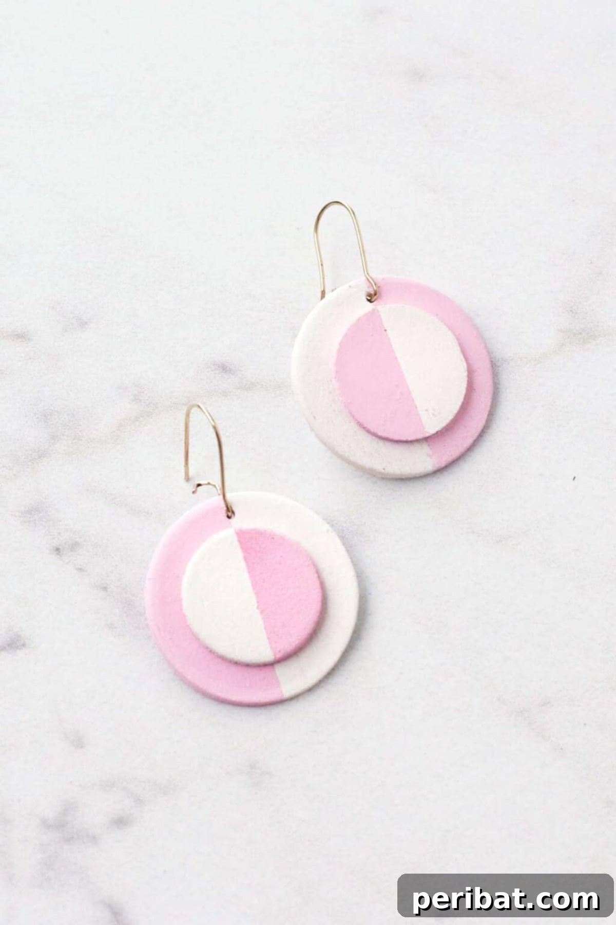 Stunning & Simple: 50 Creative Earring Projects 26 DIY Mod Wooden Circle Earrings