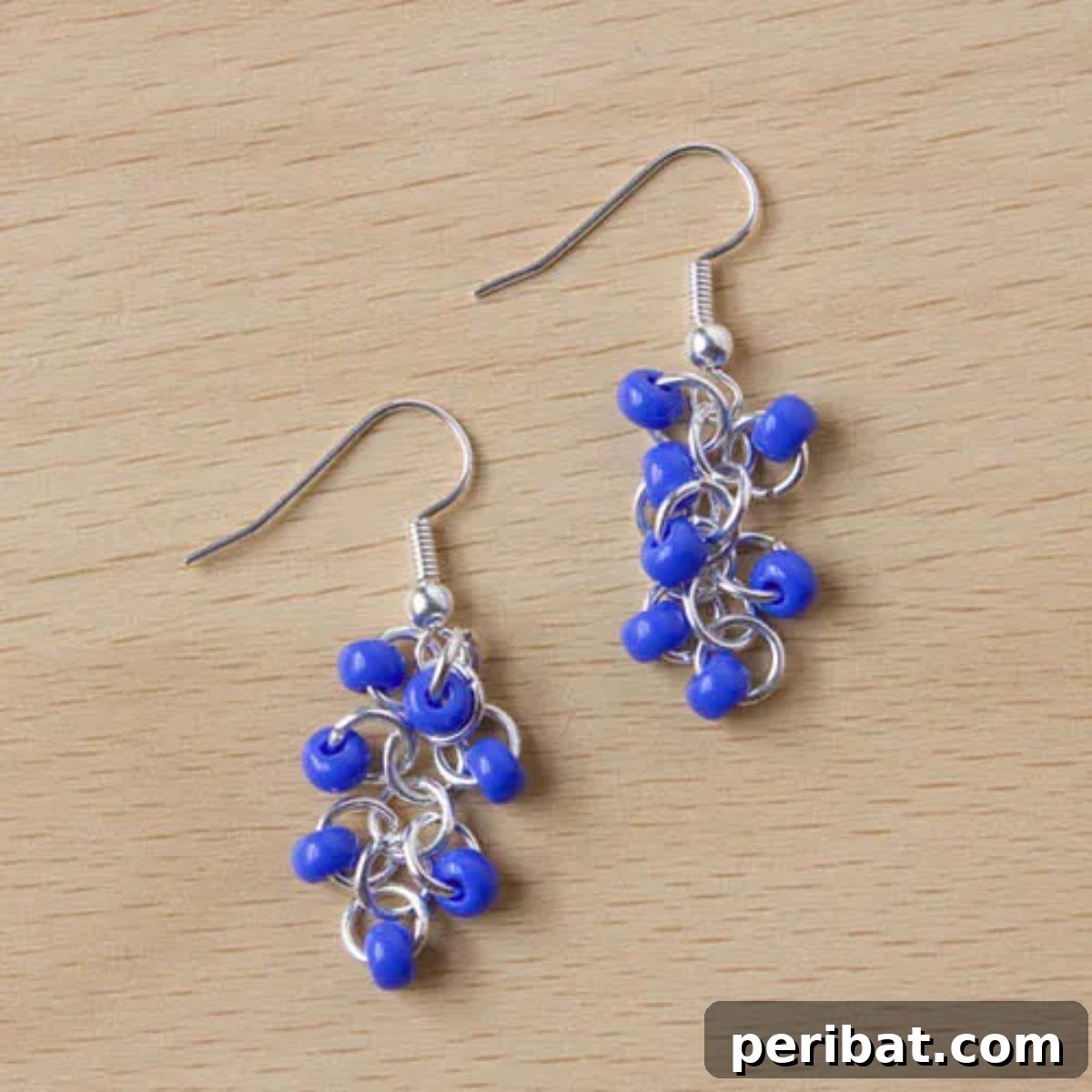 Stunning & Simple: 50 Creative Earring Projects 47 DIY Earrings Using Seed Bead