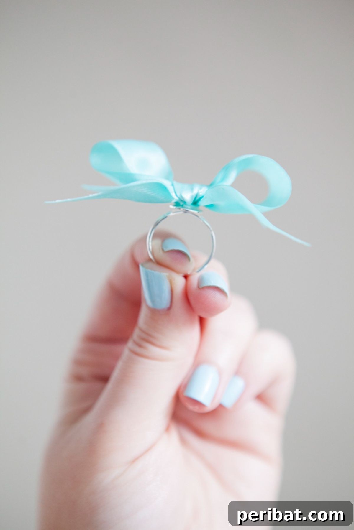 45 Creative DIY Ring Ideas 14 DIY Stiff Ribbon Bow Rings