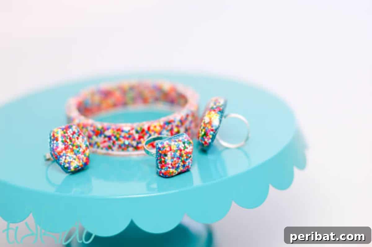 45 Creative DIY Ring Ideas 24 DIY Resin Sprinkle Rings
