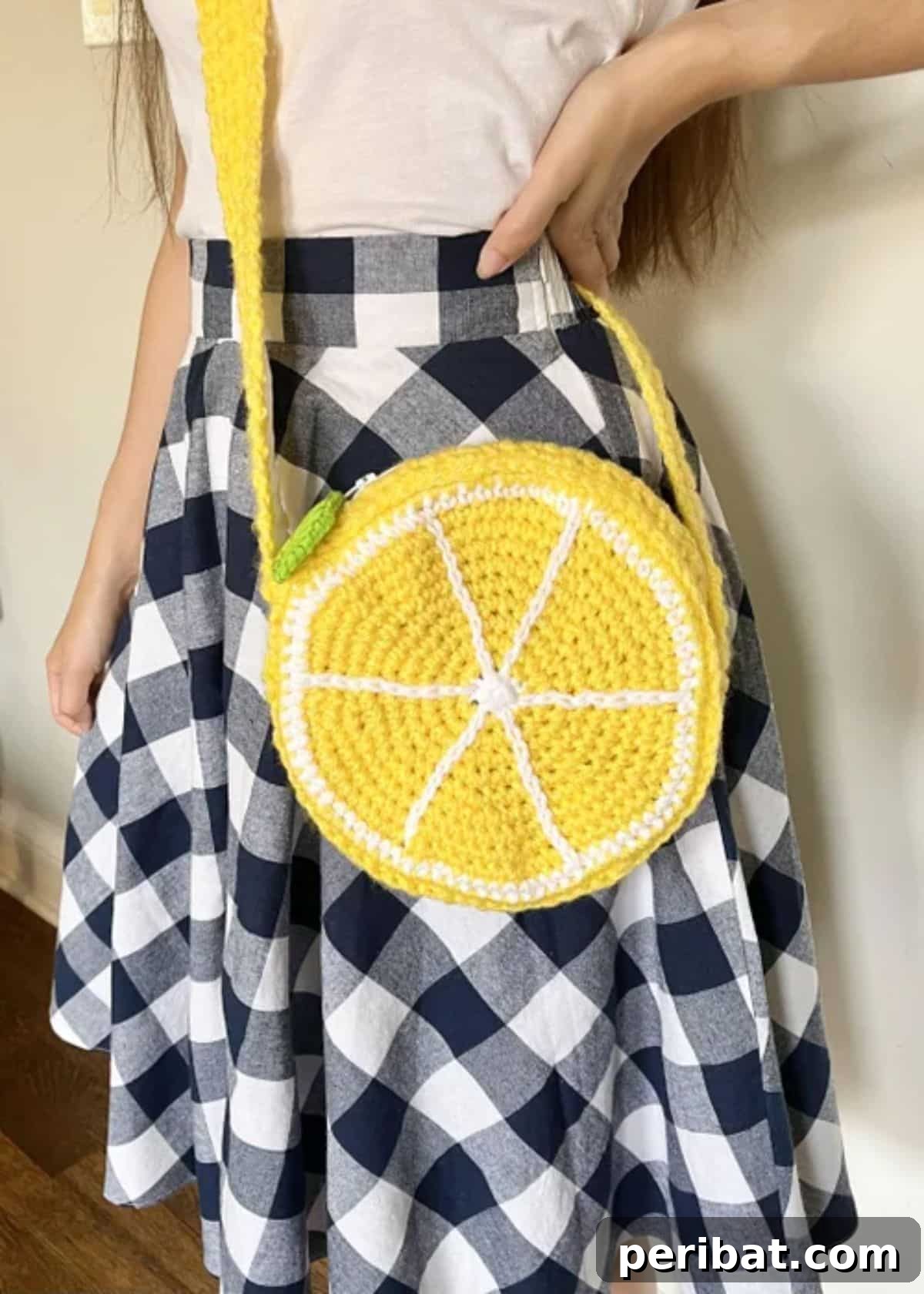 39 Stylish and Adorable DIY Purse Ideas 24 DIY Lemon Crochet Purse