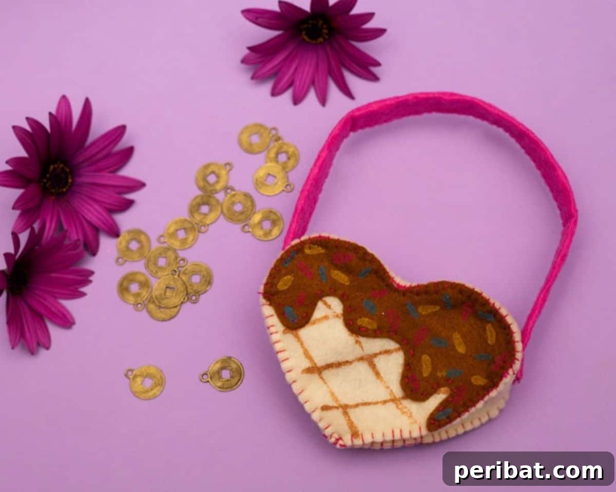 39 Stylish and Adorable DIY Purse Ideas 27 DIY Mini Waffle Purse