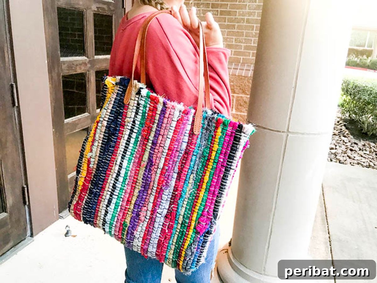 39 Stylish and Adorable DIY Purse Ideas 33 DIY Rag Rug Tote Bag