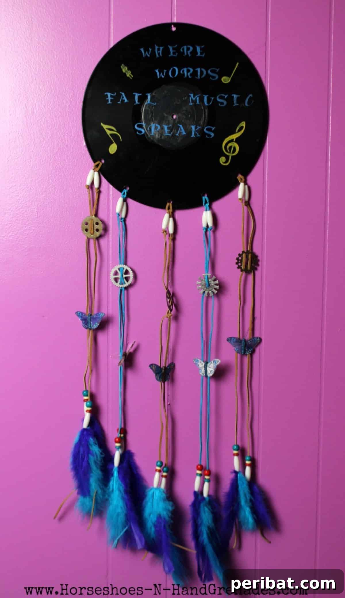 Crafting Dream Catchers: 50 DIY Ideas and Starter Kits 52 DIY Vinyl Record Dream Catcher