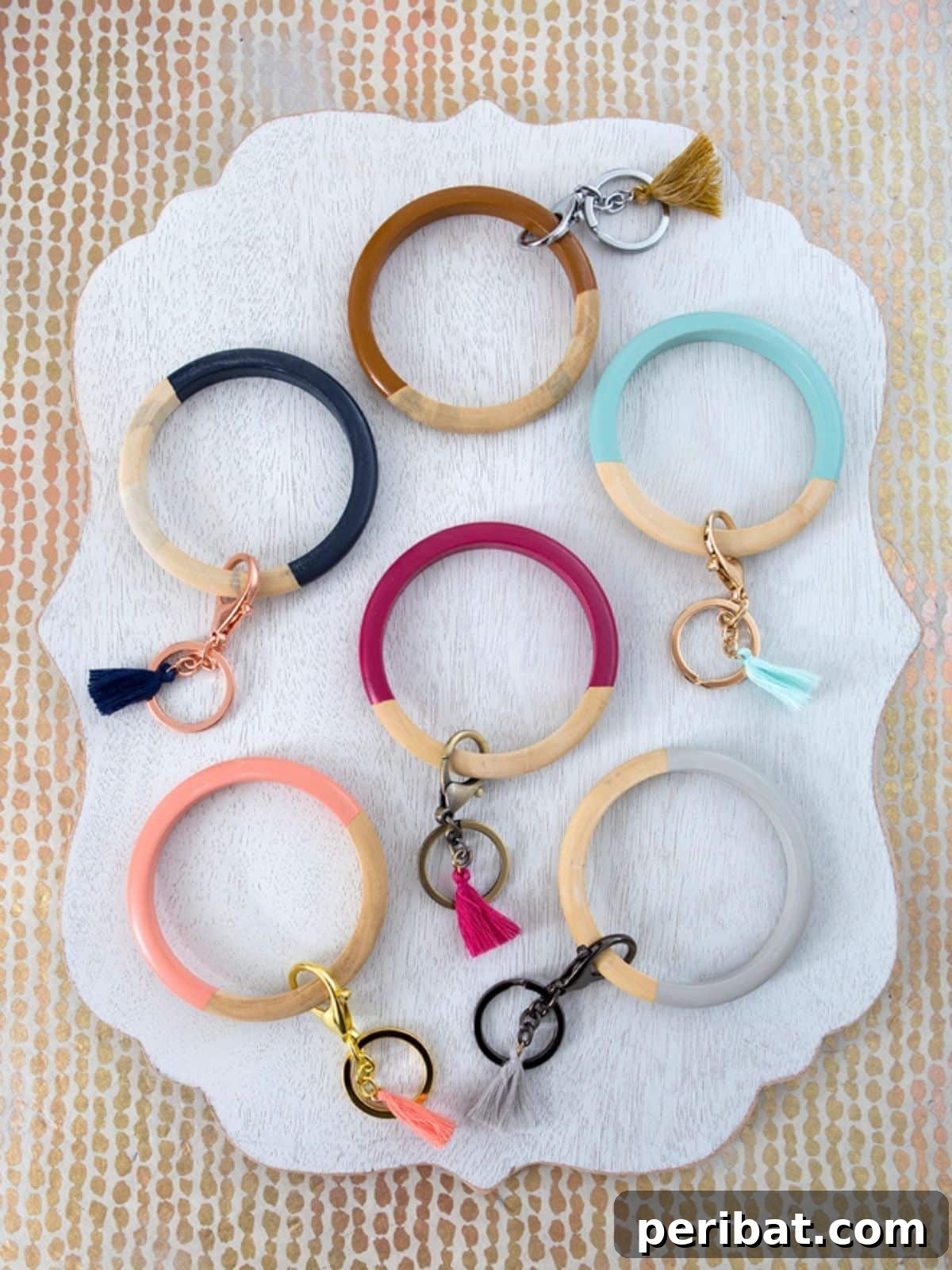 Craft 50 Amazing DIY Keychains 43 DIY Bangle Keychain Bracelets