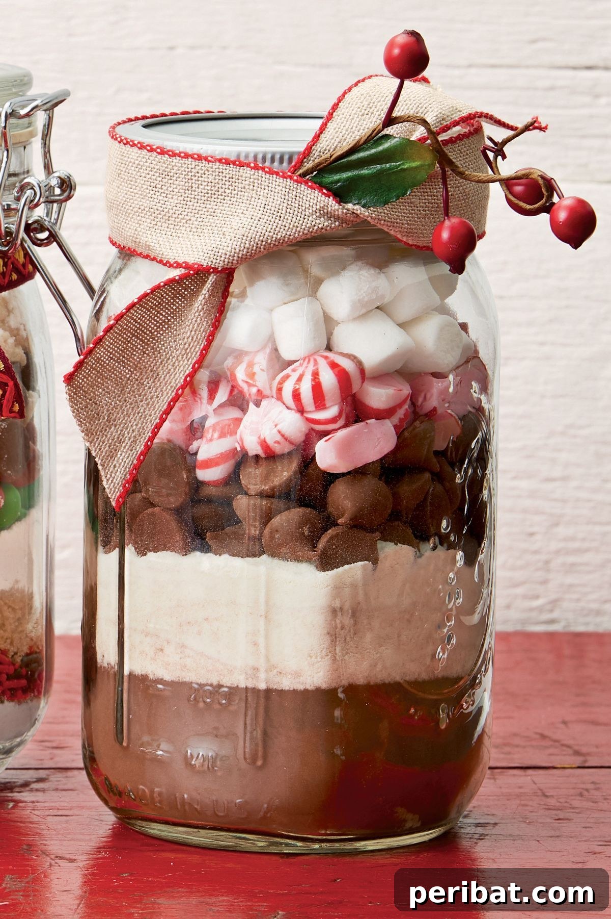 Handmade Hugs: 34 Practical DIY Gifts for Your Sister 19 Peppermint Hot Cocoa Mix