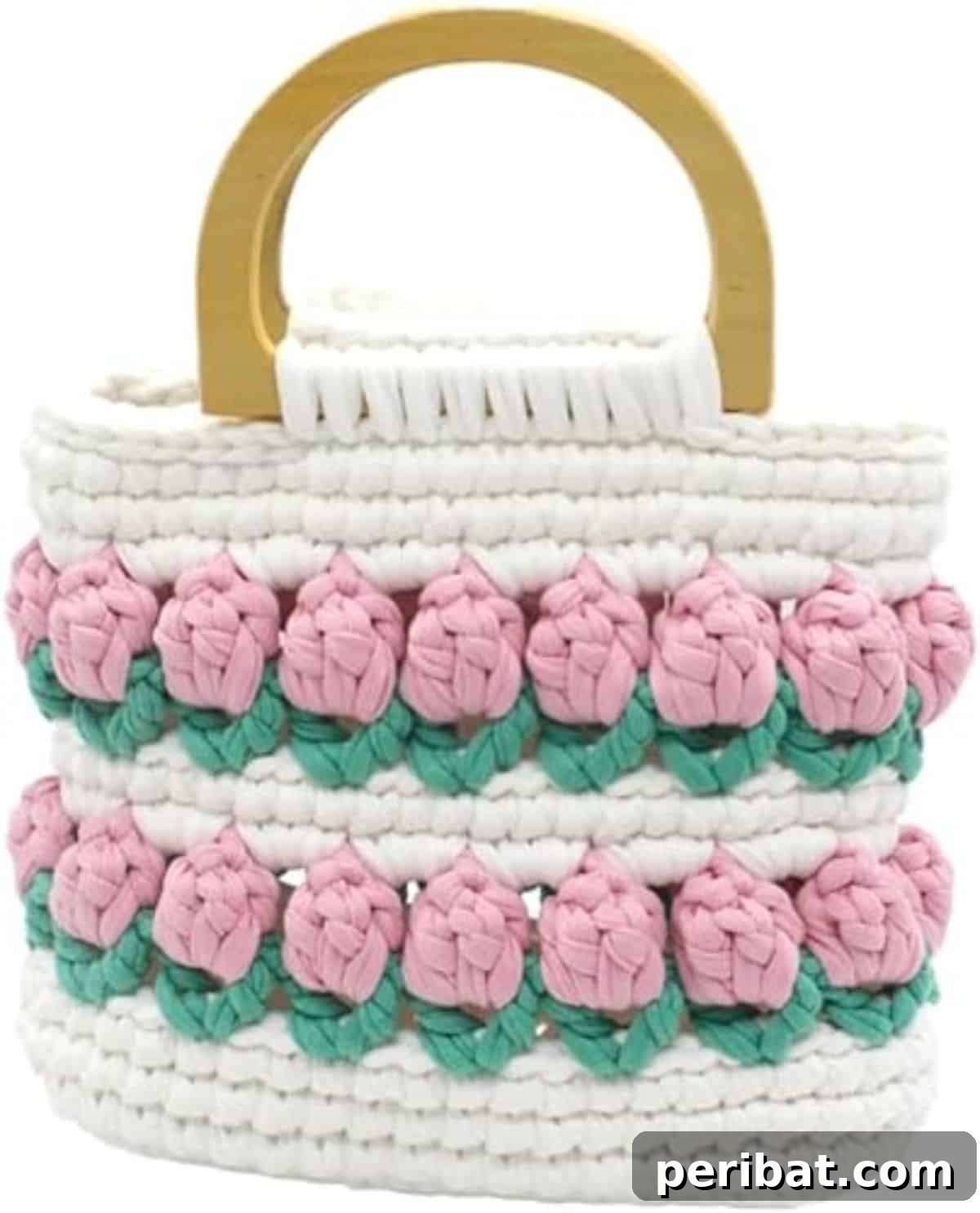 Handmade Hugs: 34 Practical DIY Gifts for Your Sister 25 Handmade Tulip Woven Bag