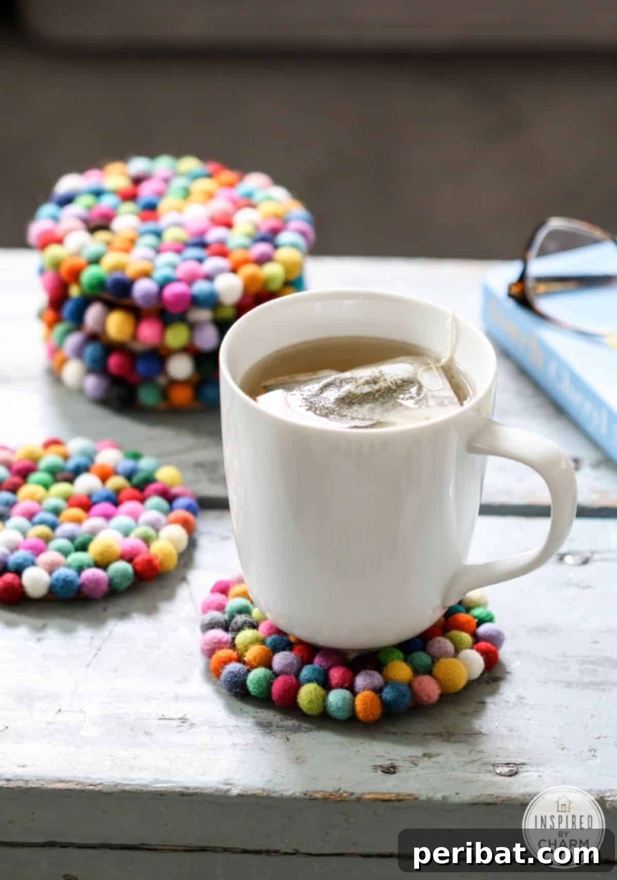 50 Ingenious DIY Coaster Creations 29 DIY Wool Felt Ball Coasters