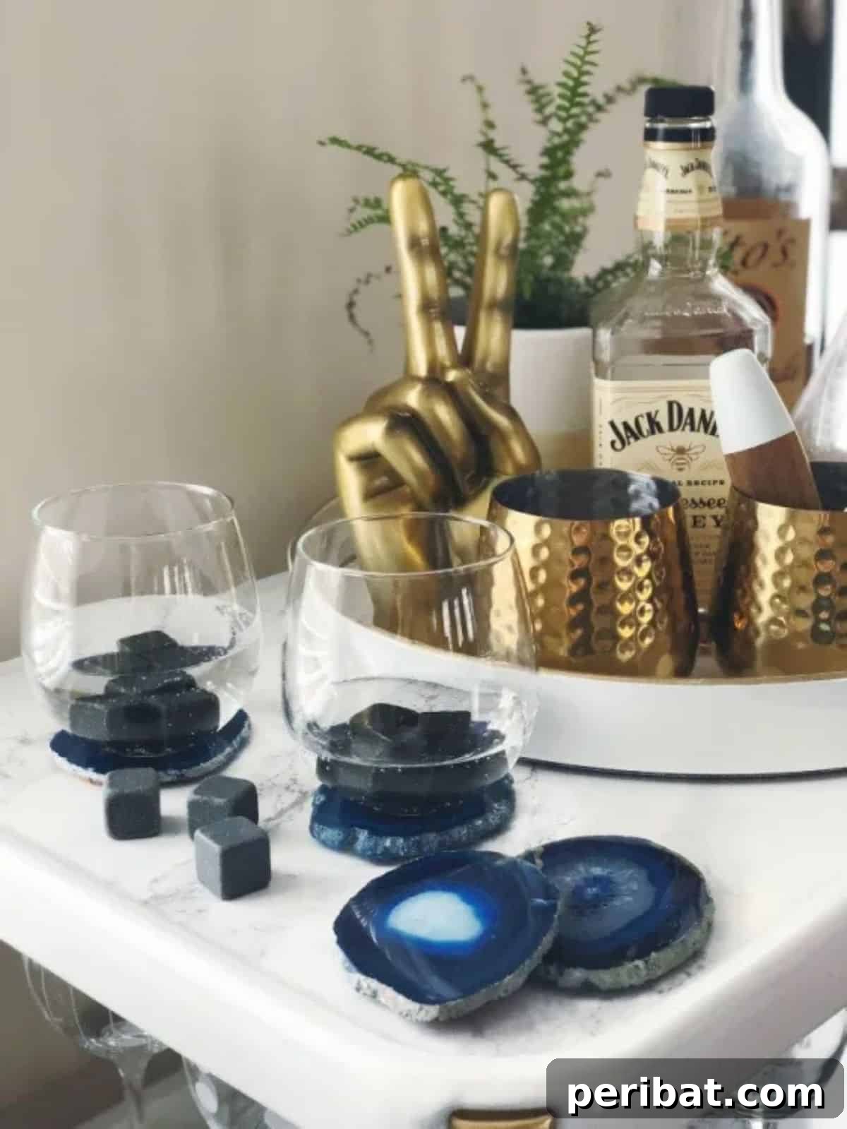 50 Ingenious DIY Coaster Creations 45 Easy DIY Agate Stone Coasters