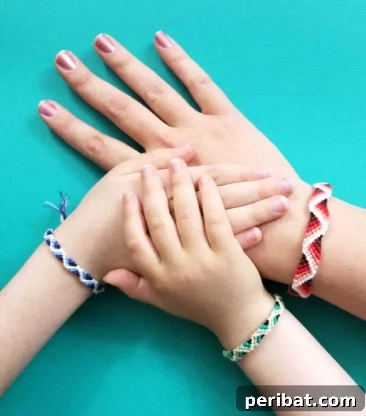 Zig Zag Friendship Bracelet Pattern With a 3D Effect