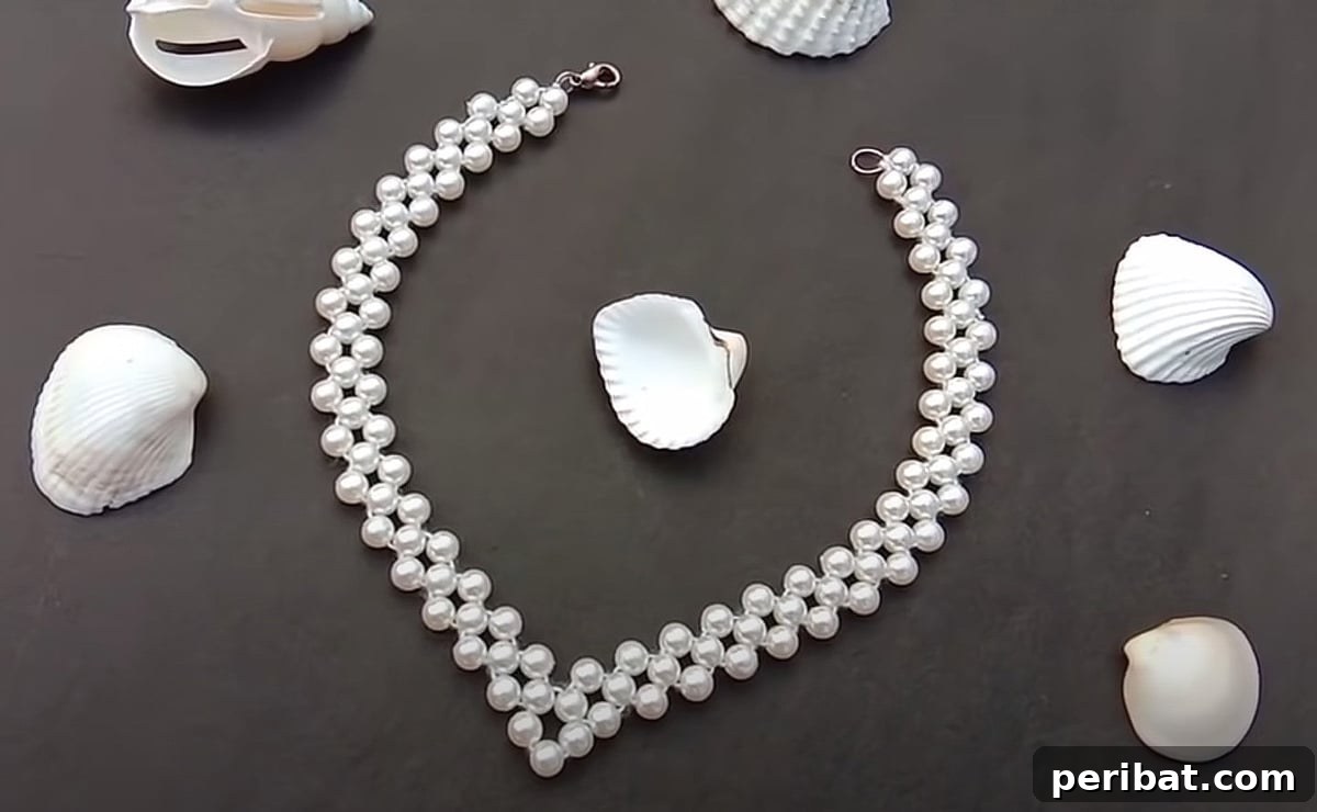 52 Inspiring DIY Necklace Ideas and Kits for Stunning Handmade Jewelry 25 classic pearl necklaces and seashells