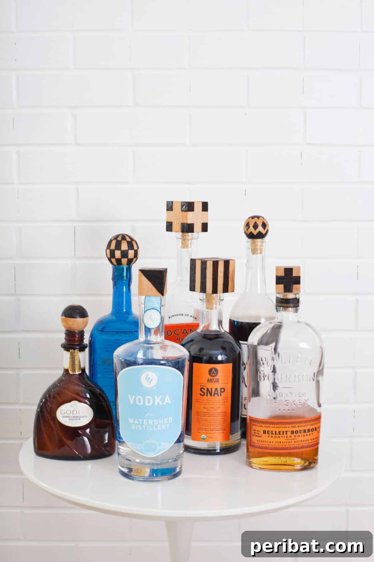 Crafting Love 45 DIY Gifts For Your Boyfriend 26 DIY Wood Burned Bottle Stoppers