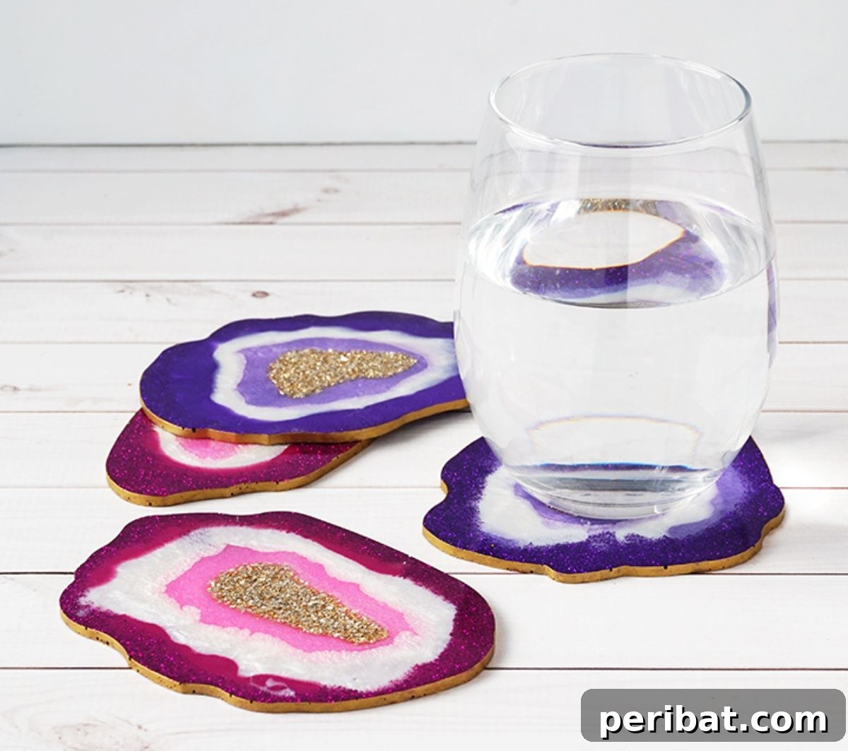 41 Loving Handmade Gifts for Your Wife 21 DIY Faux Agate Coasters for Home Decor