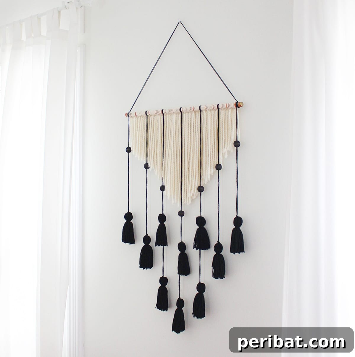 wool hanging wall decor