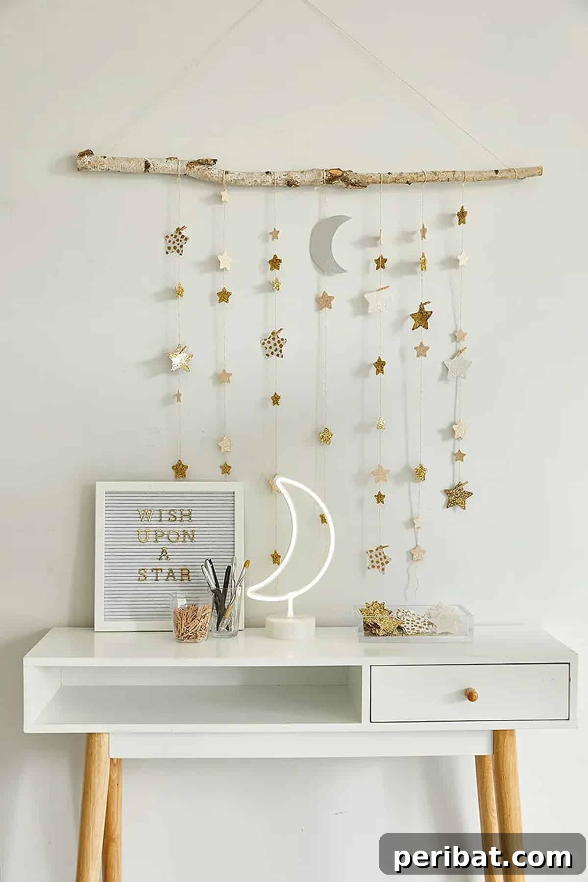 star wall hanging above table