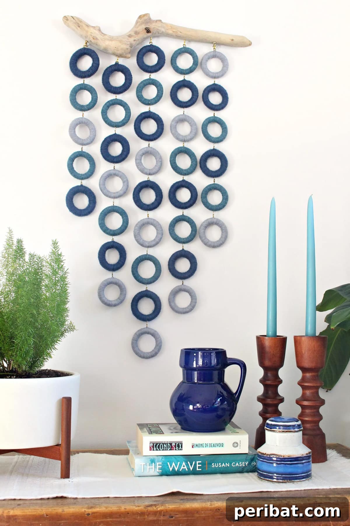 wall hanging decor and tableware