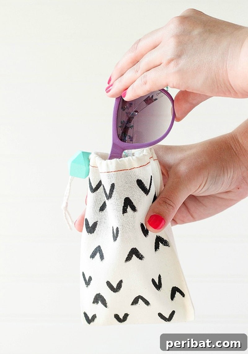 Craft Your Own Stylish Sunglass Cases 17 put sunglasses in bag