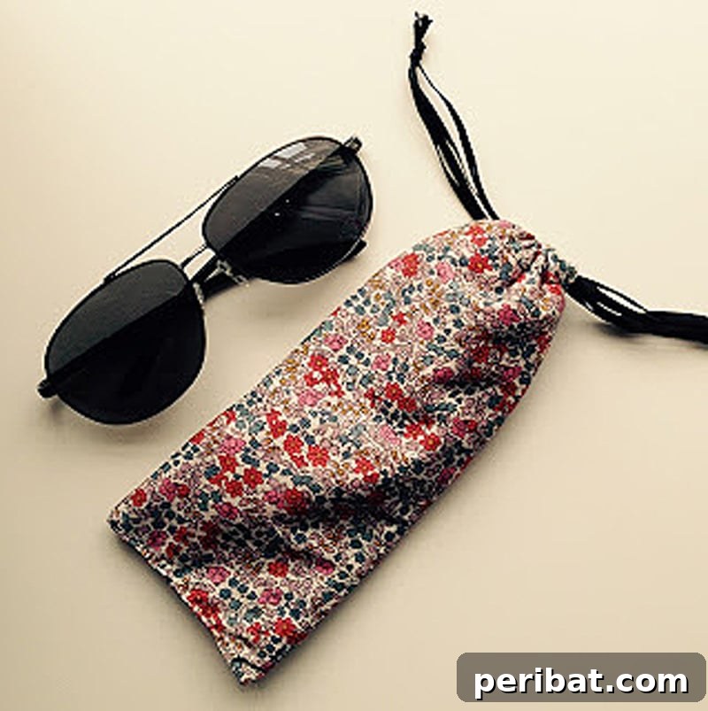 Craft Your Own Stylish Sunglass Cases 25 drawstring felt-lined sunglasses pouch