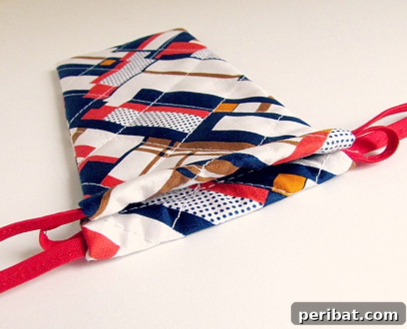 Craft Your Own Stylish Sunglass Cases 5 quilted sunglasses pouch