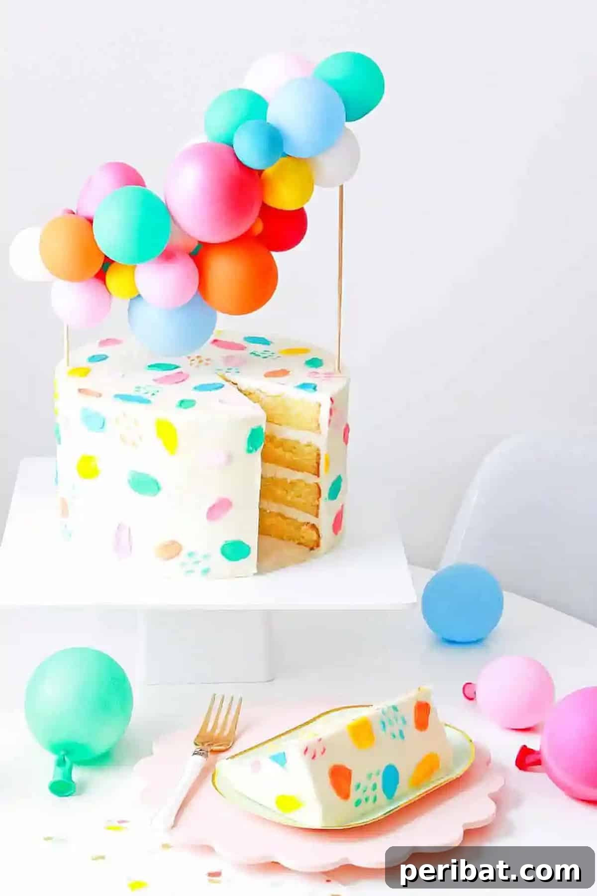 Stunning DIY Balloon Garlands: 27 Ideas & Starter Kits 15 cake topper balloon garland