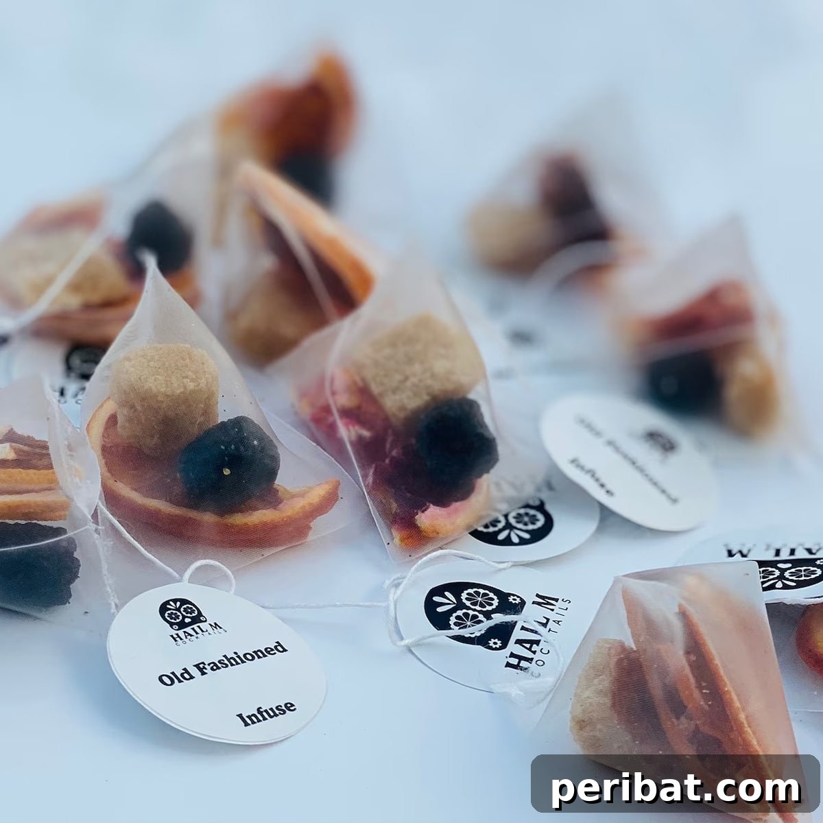 Old-fashioned infusions cocktail kit in a compact jar, perfect as a sophisticated DIY party favor.