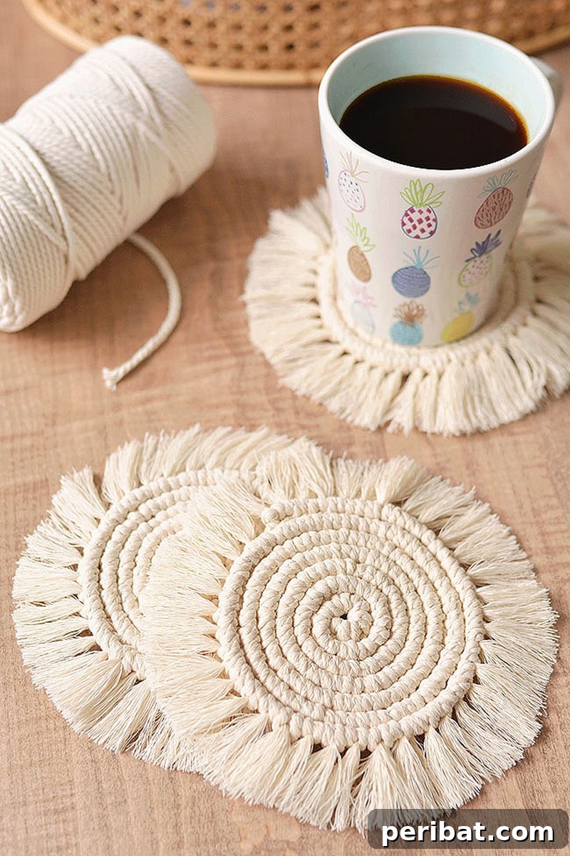Simple DIY Ideas for Grown-Ups 50 Projects 13 macrame coasters