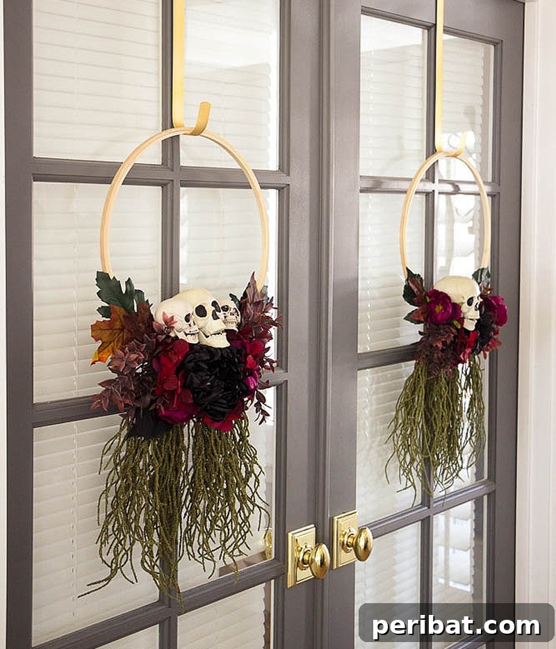 Simple DIY Ideas for Grown-Ups 50 Projects 27 spooky skull diy halloween wreath
