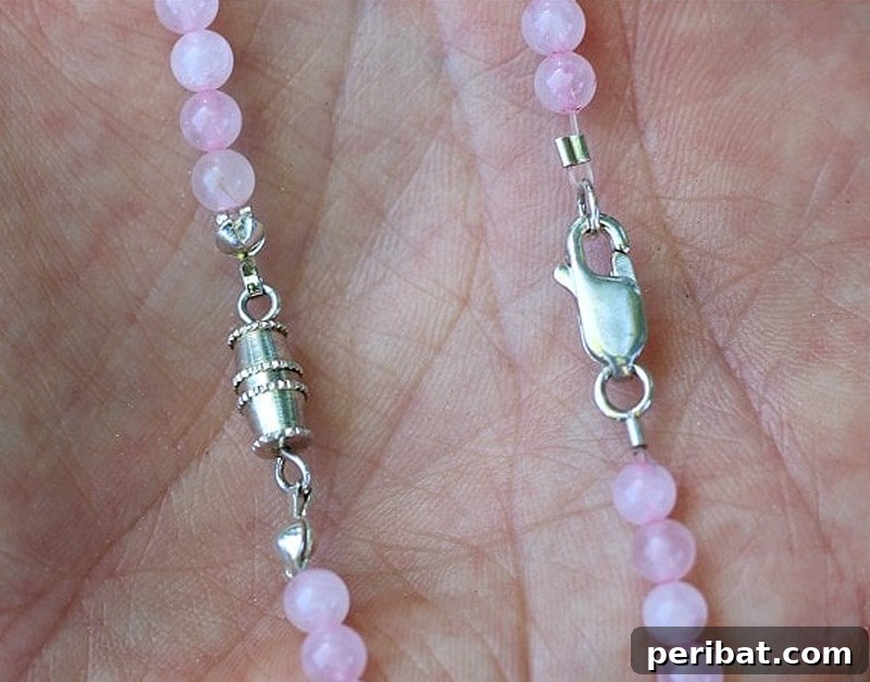 Simple DIY Ideas for Grown-Ups 50 Projects 28 beaded necklaces