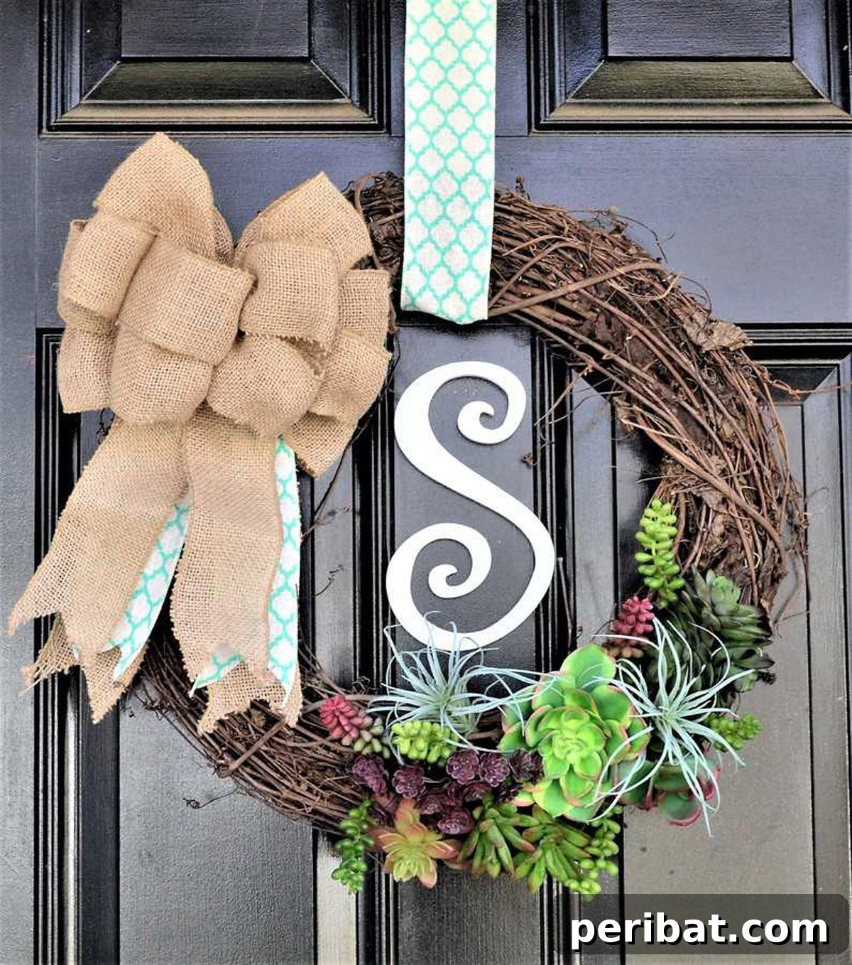 Simple DIY Ideas for Grown-Ups 50 Projects 34 traditional wreath