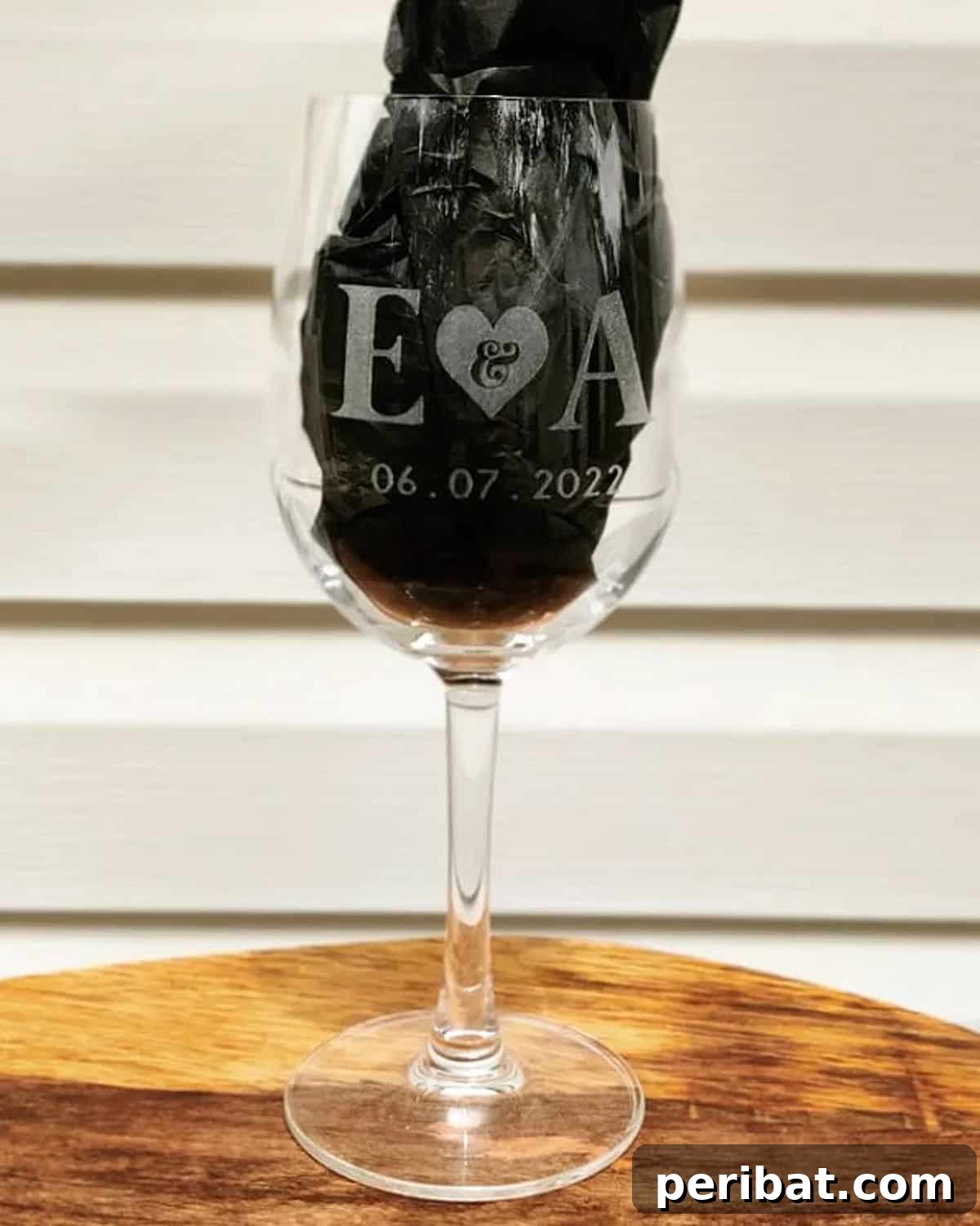 Uncork Your Creativity: 50 Wine Bottle and Glass DIY Projects 42 wine glasses by laser-etching photos
