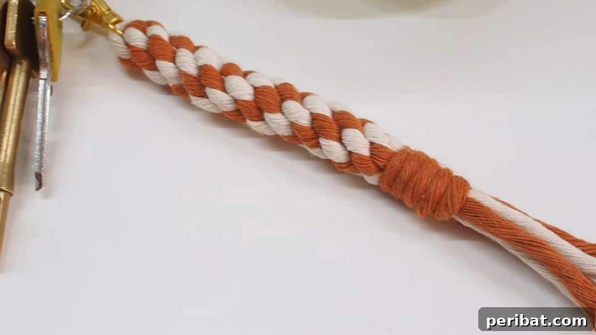 Macrame Keychain 