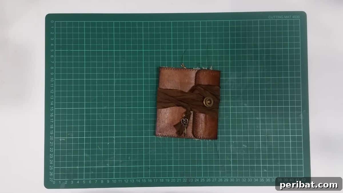 Craft Your Own: 41 Inspiring Leather Journal Projects 8 Faux Leather Wallet Sized Junk Journal
