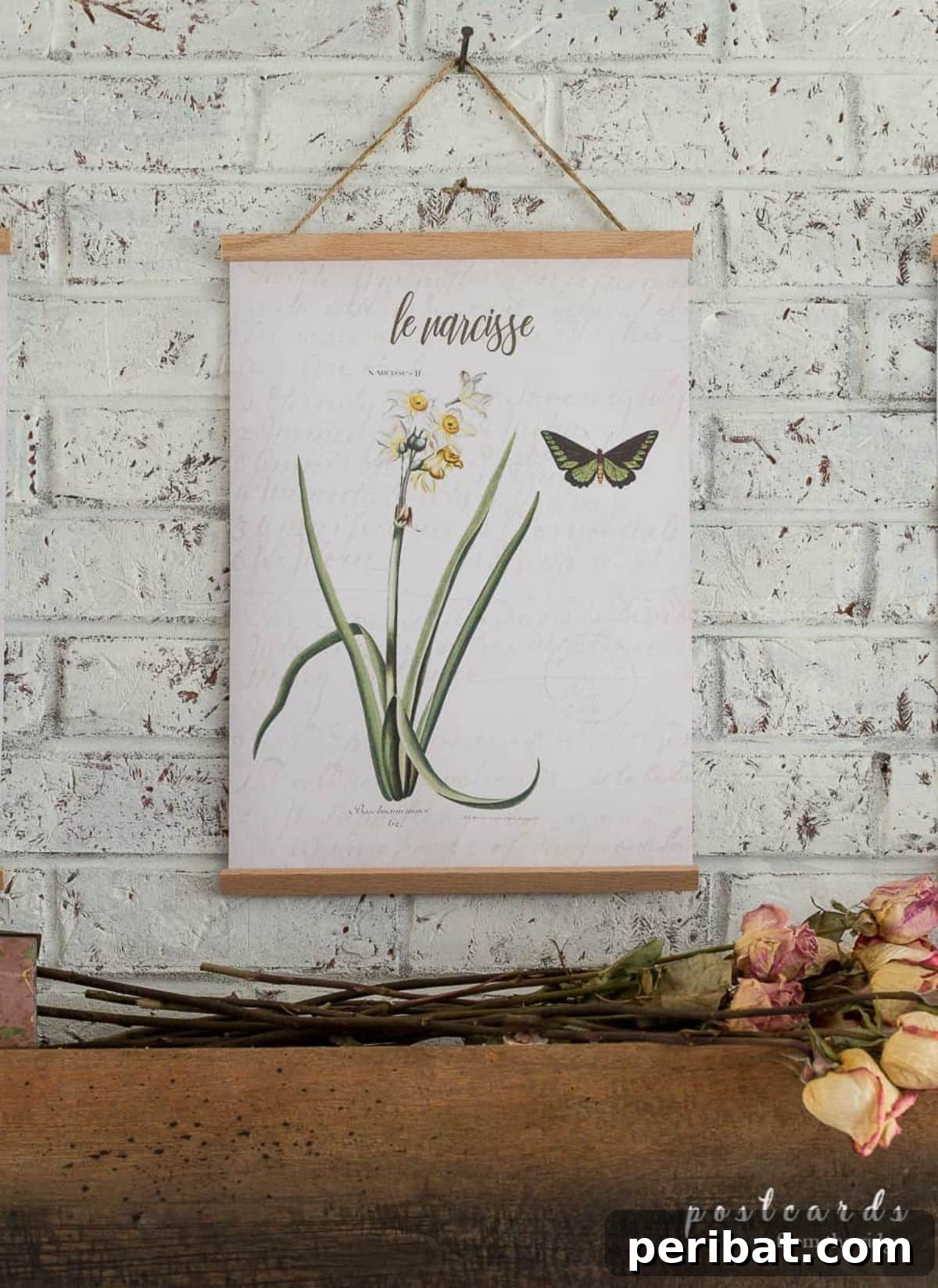 45 Inspiring DIY Photo Frame Projects 41 Simple DIY Hanging Frame For Art