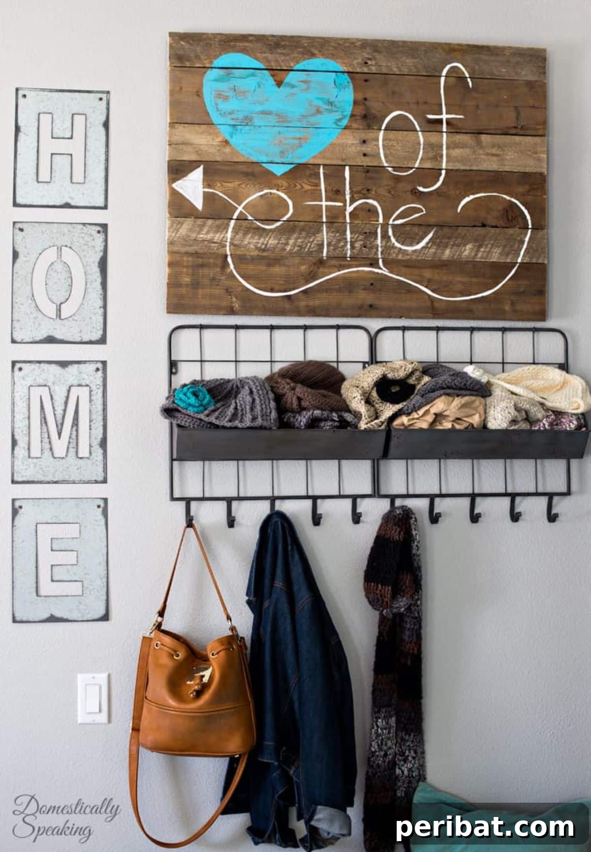 DIY Rustic Pallet Sign Using Acrylic Paint