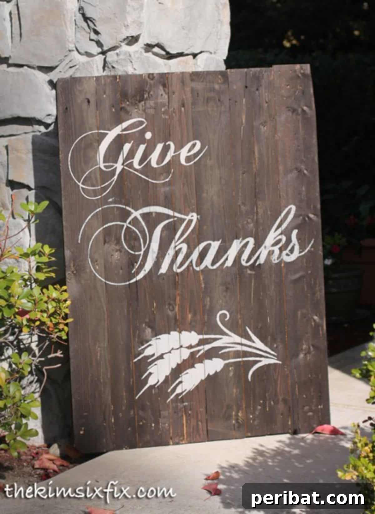 DIY Pallet Wood Sign For Thanksgiving