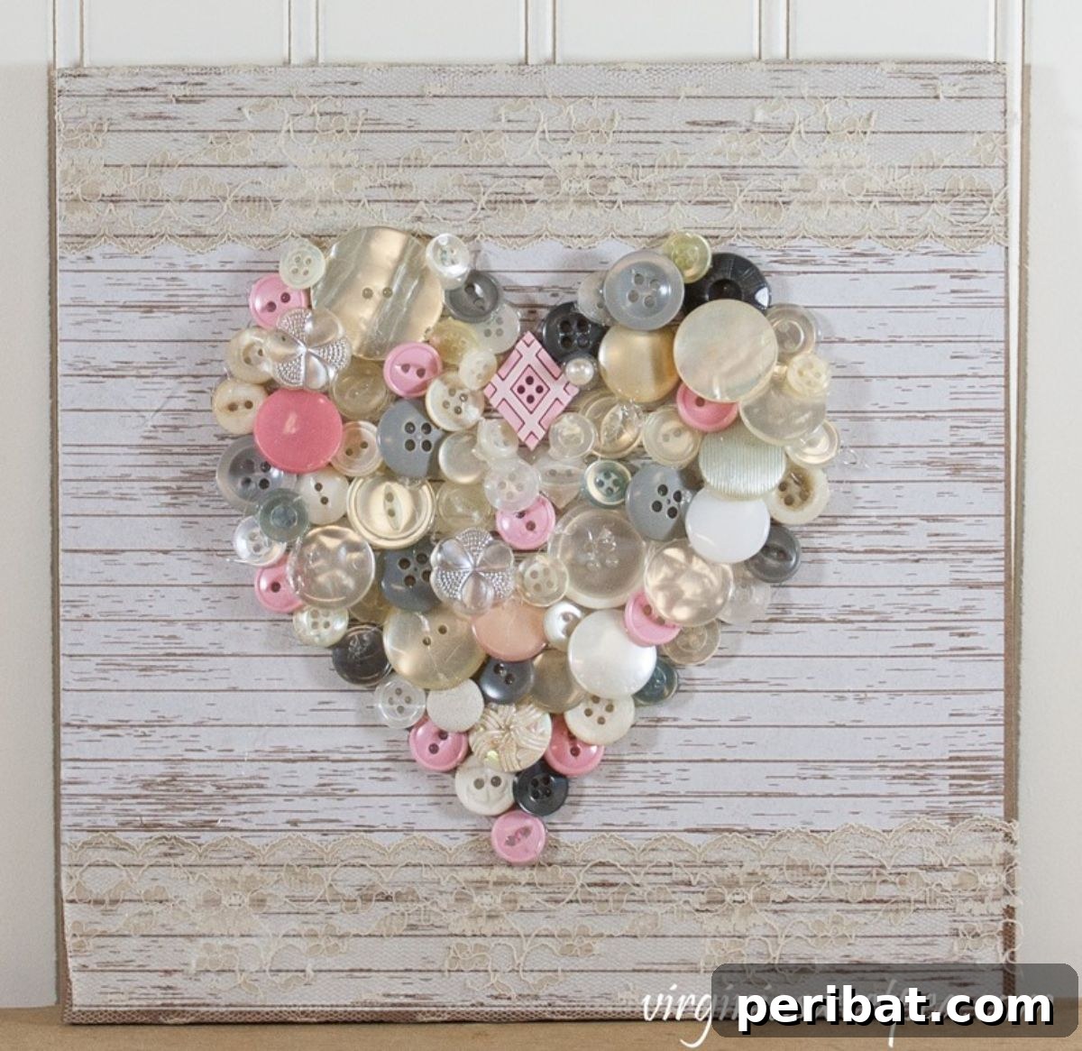 29 Creative Button Art Projects from Upcycled Buttons 26 DIY Valentine’s Day Button Heart