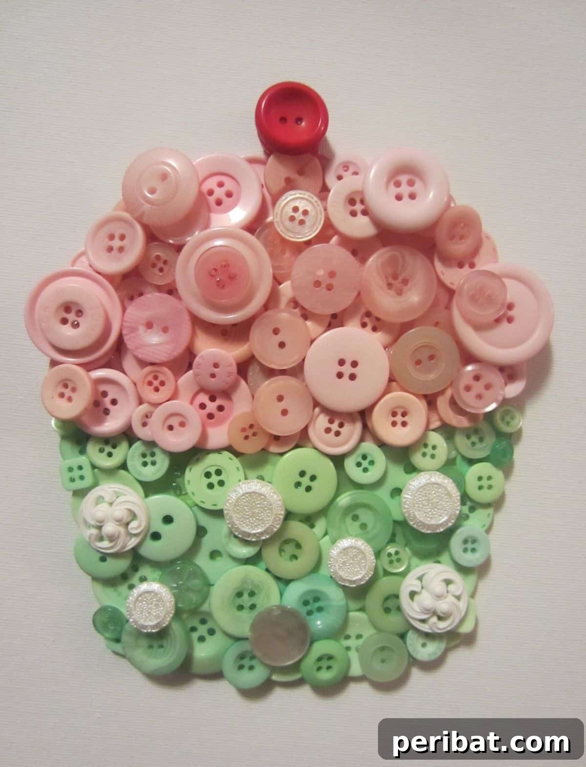29 Creative Button Art Projects from Upcycled Buttons 8 DIY Button Cupcakes Art