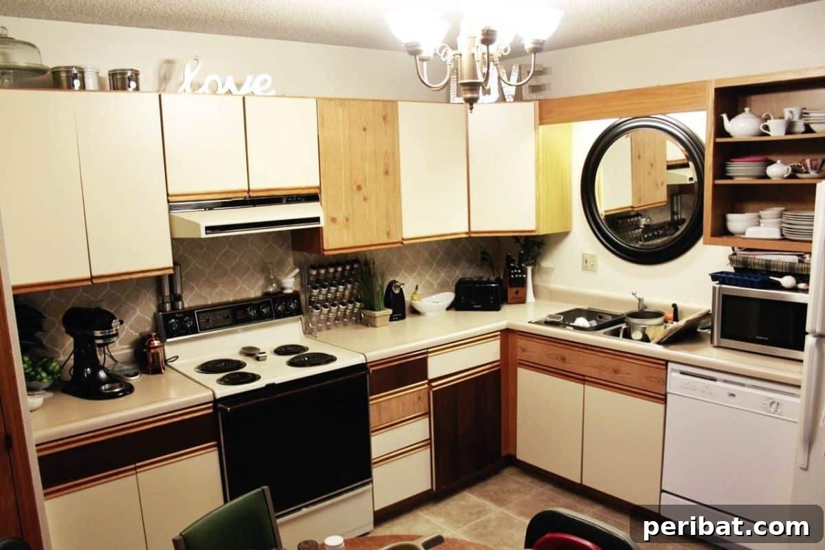 Instant Style: 32 DIY Peel and Stick Backsplash Makeovers 14 DIY Removable Contact Paper Backsplash for Renters