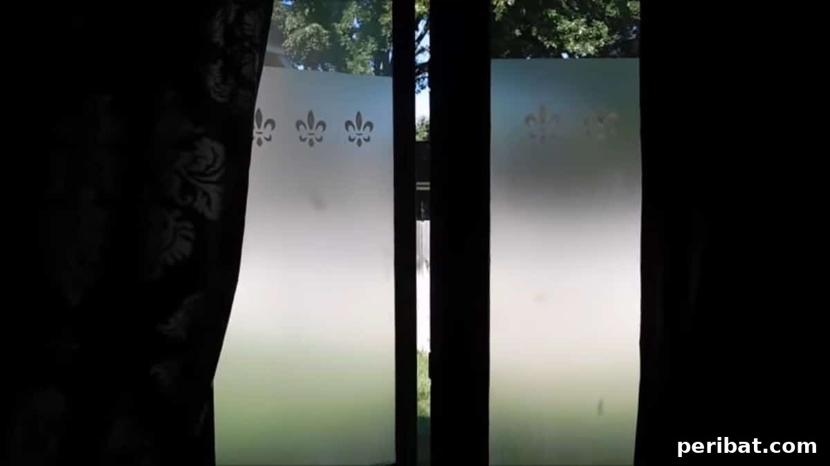 37 Creative DIY Window Film Solutions 27 DIY Window Film - Beautiful, Easy & Cheap