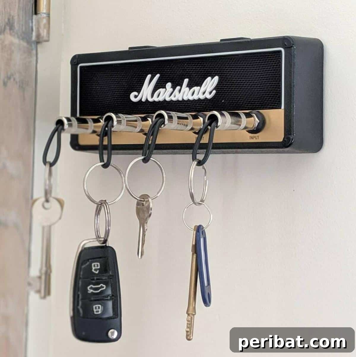 47 Clever DIY Key Holder and Organizer Projects 15 Key Holder Amplifier