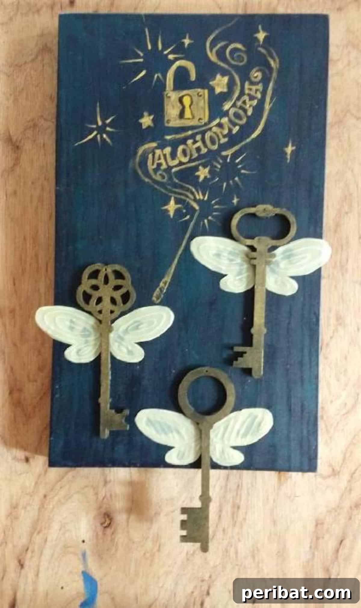 47 Clever DIY Key Holder and Organizer Projects 44 DIY Key Holder Potterhead