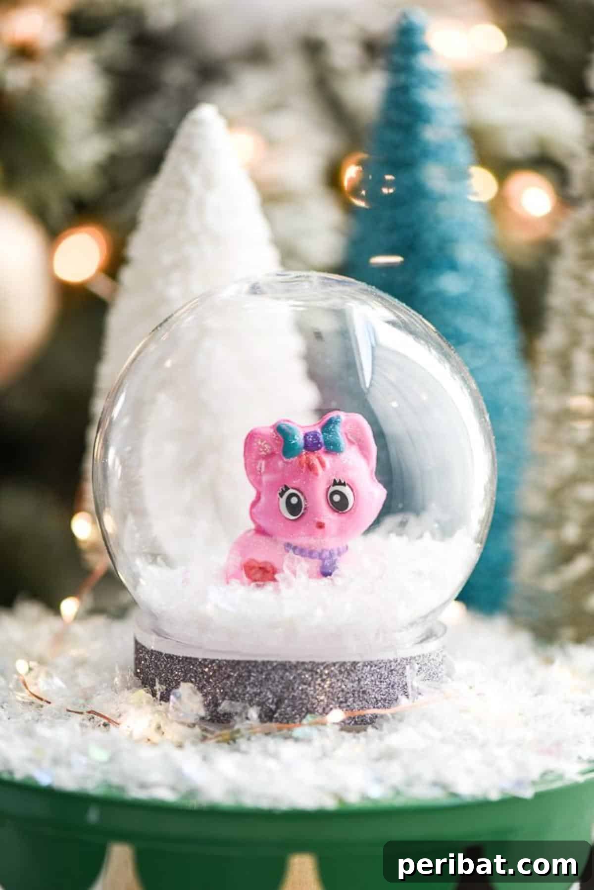 Craft Your Own Winter Wonderland: Snow Globe Projects & Kits 5 DIY Toy Snow Globe