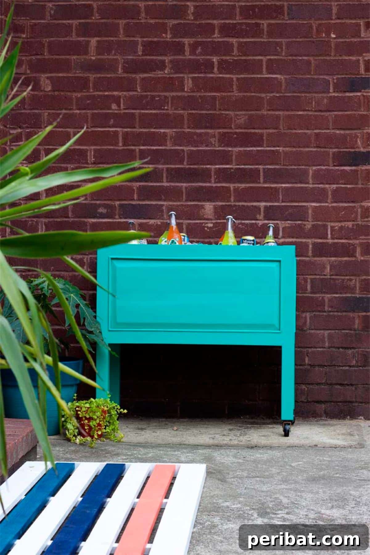 Homemade Patio Refreshment Stations 11 Beverage Planter Wooden Cooler