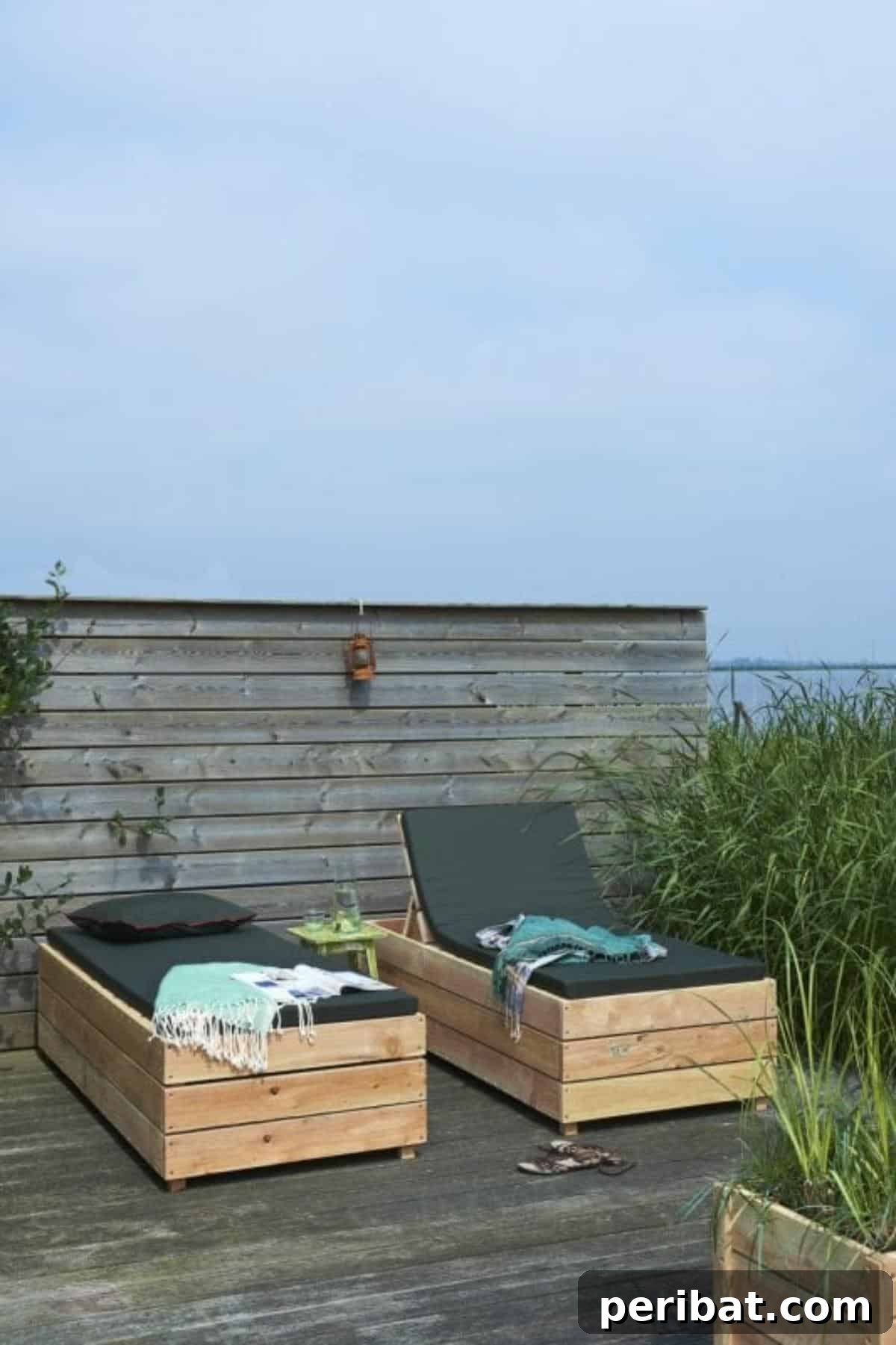 Craft Your Perfect Patio: 27 DIY Chair Designs for Cozy Outdoor Living 19 DIY Lounge Chairs with Storage
