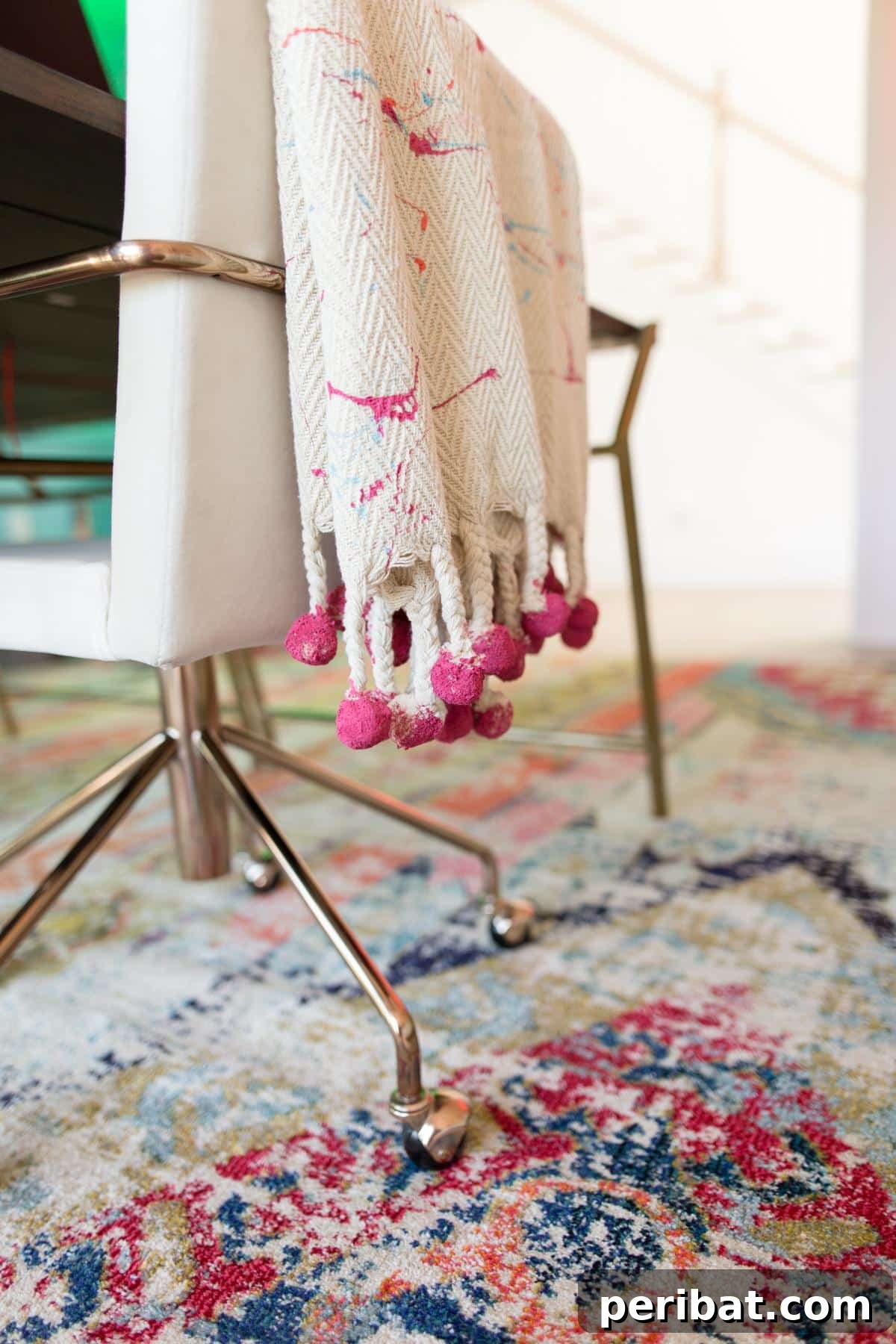 32 Cozy DIY Throw Blanket Ideas 26 DIY Splatter Paint Throw Blanket