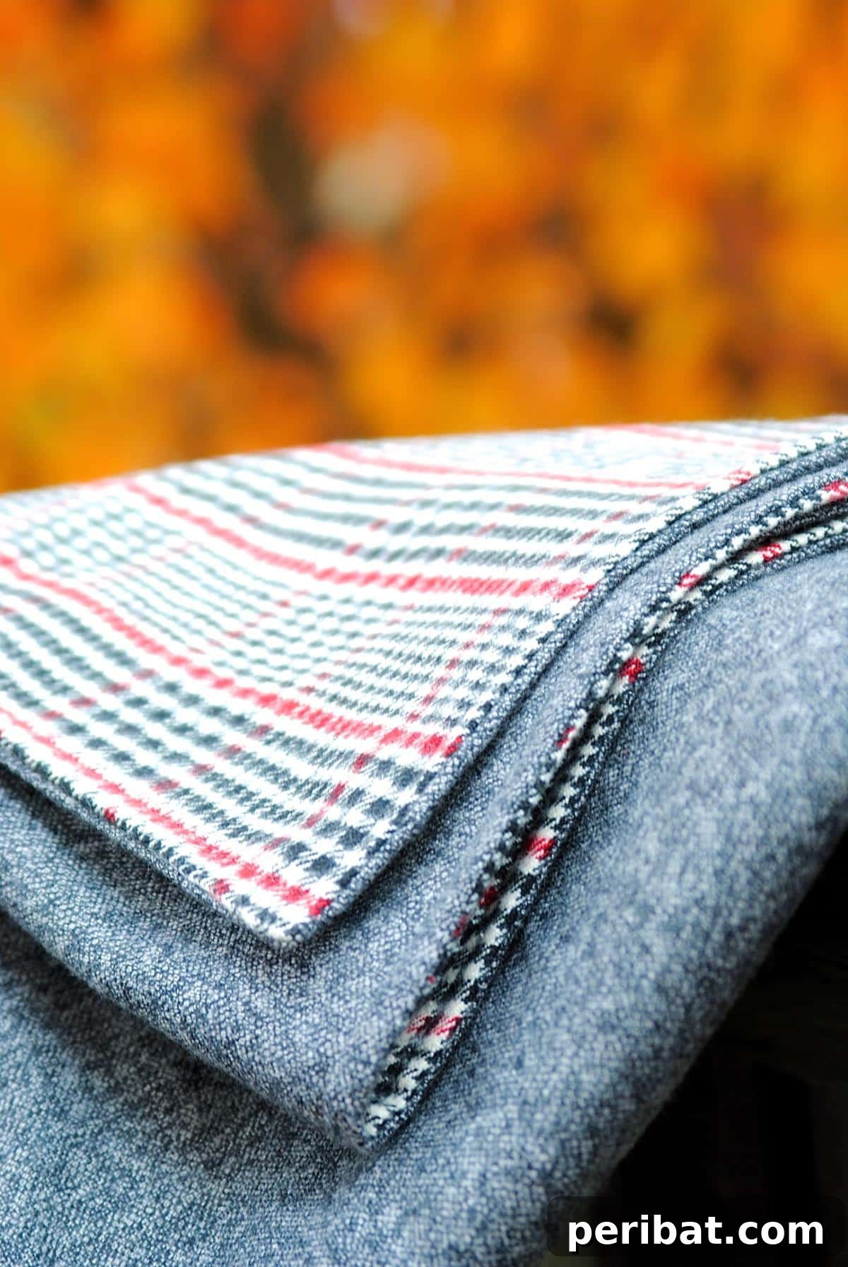 32 Cozy DIY Throw Blanket Ideas 4 DIY Two Ways Throw Blanket