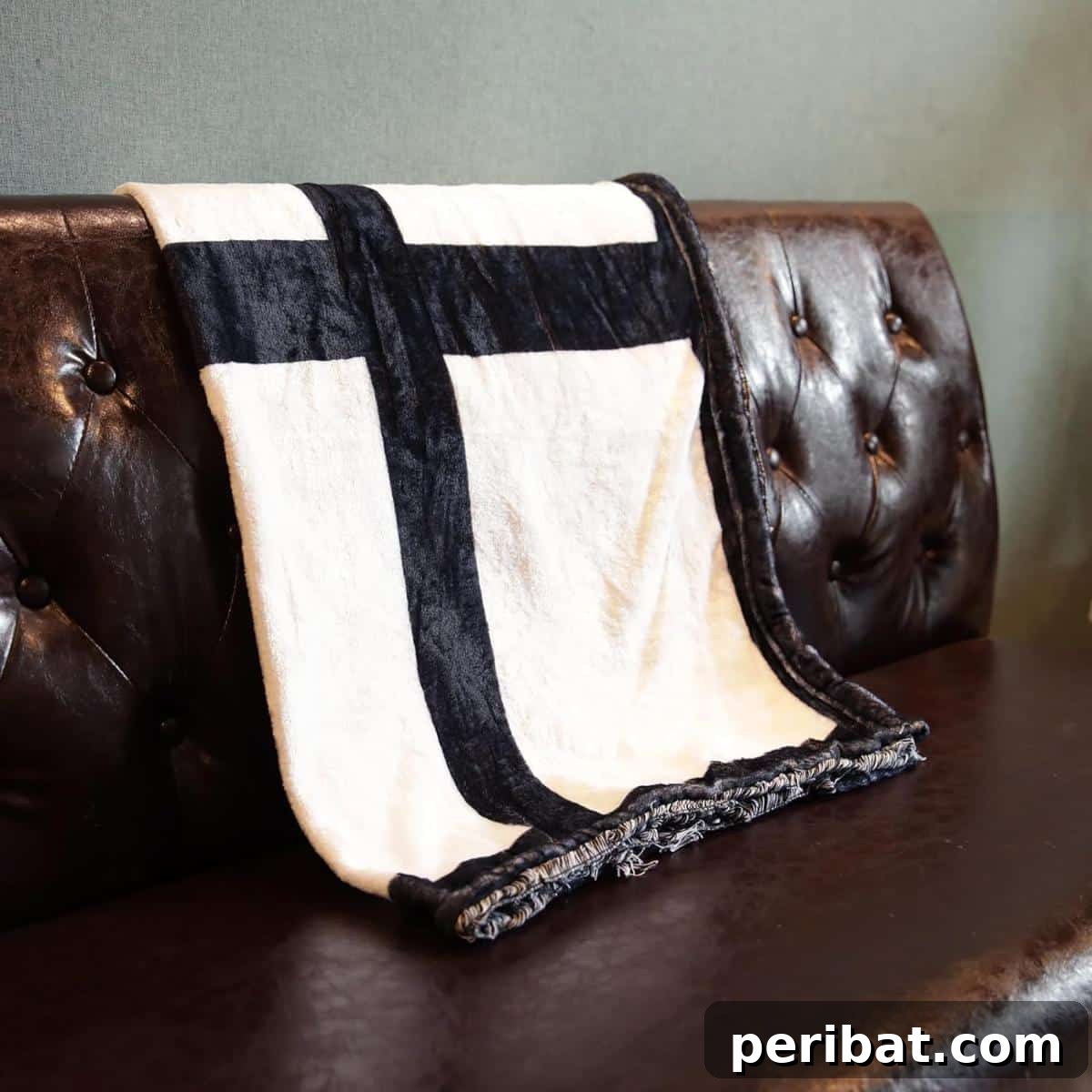 32 Cozy DIY Throw Blanket Ideas 34 DIY Customizable Throw Blanket for Heat Press